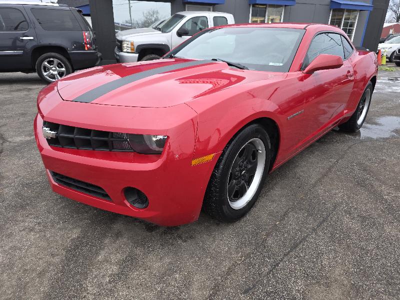 Chevrolet Camaro LS Coupe 2012