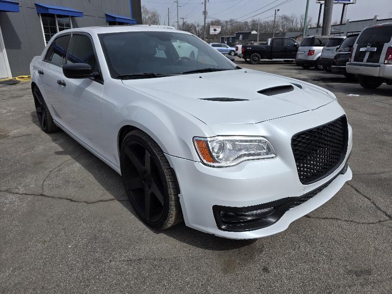 2012 Chrysler 300 C RWD