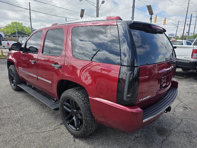 GMC Yukon Denali 4WD 2014
