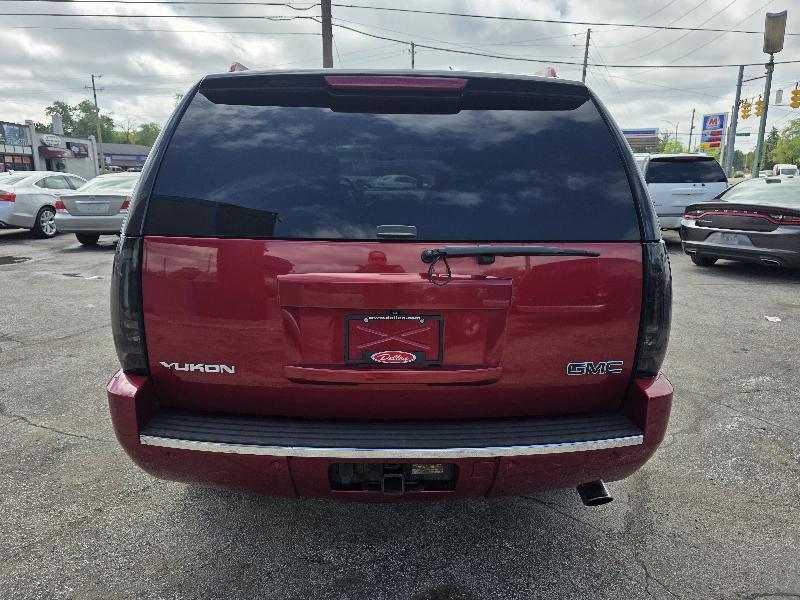 GMC Yukon Denali 4WD 2014