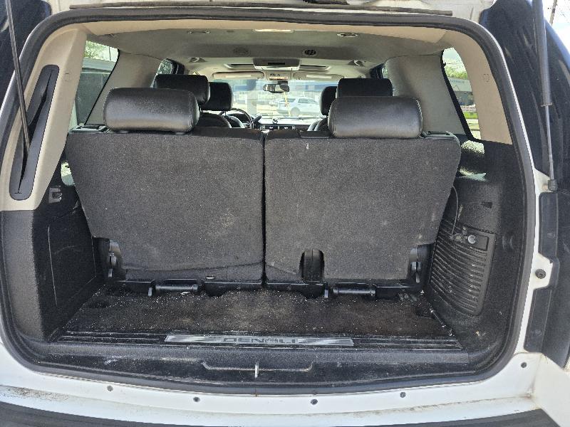 GMC Yukon Denali 4WD 2009