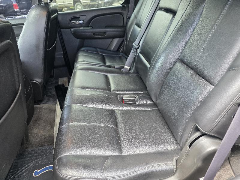 Chevrolet Tahoe LT 4WD 2011