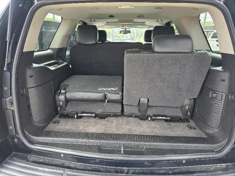 Chevrolet Tahoe LT 4WD 2011