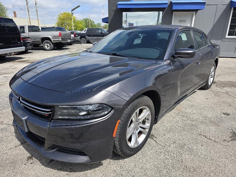 Dodge Charger SE 2015