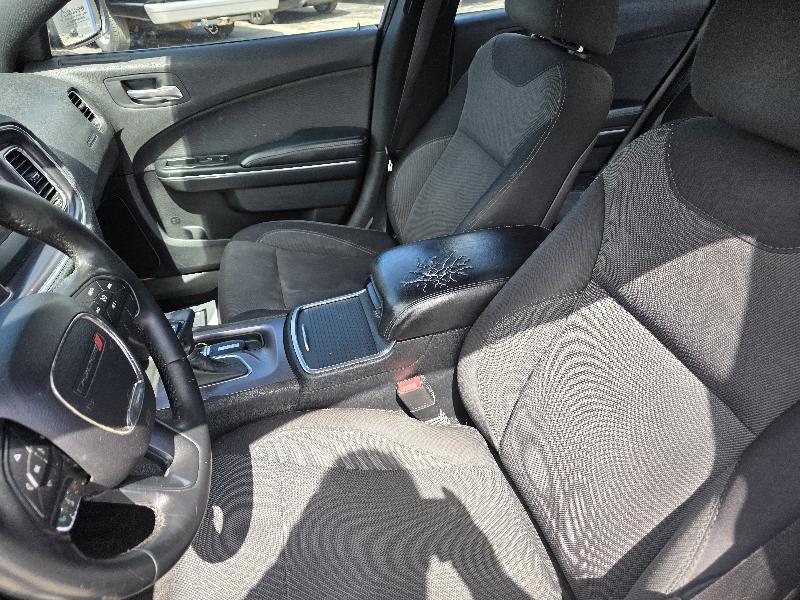 Dodge Charger SE 2015