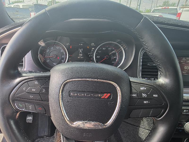 Dodge Charger SE 2015