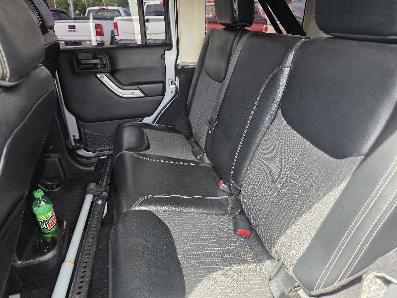 Jeep Wrangler Unlimited Sport 4WD 2014