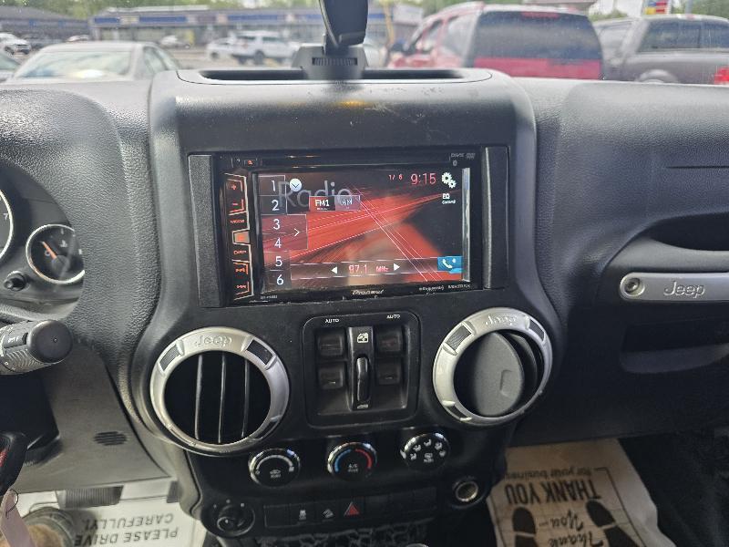 Jeep Wrangler Unlimited Sport 4WD 2014