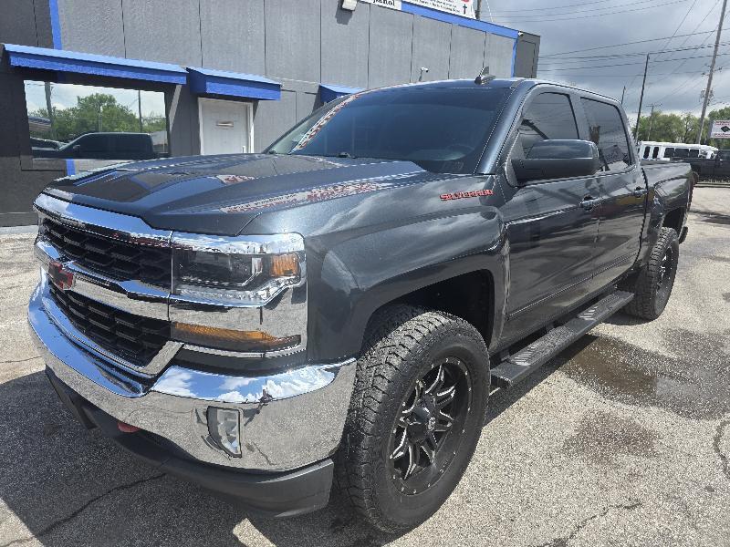 Chevrolet Silverado 1500 LT Crew Cab 4WD 2017