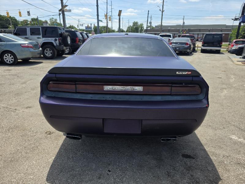Dodge Challenger SRT8 2010