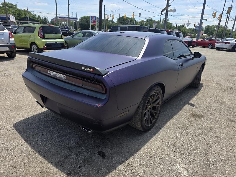 Dodge Challenger SRT8 2010