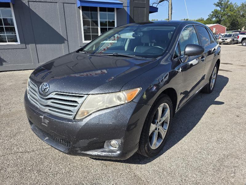 Toyota Venza LE V6 AWD 2012