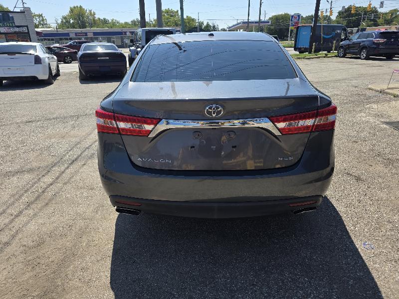 Toyota Avalon XLE Premium 2014