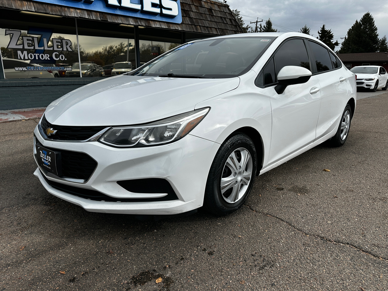 2018 Chevrolet Cruze 4dr Sdn 1.4L LS w/1SB