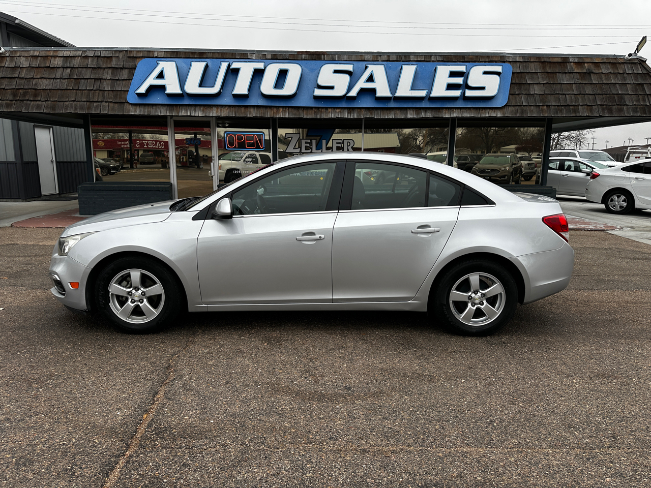 Chevrolet Cruze 4dr Sdn Auto 1LT 2015
