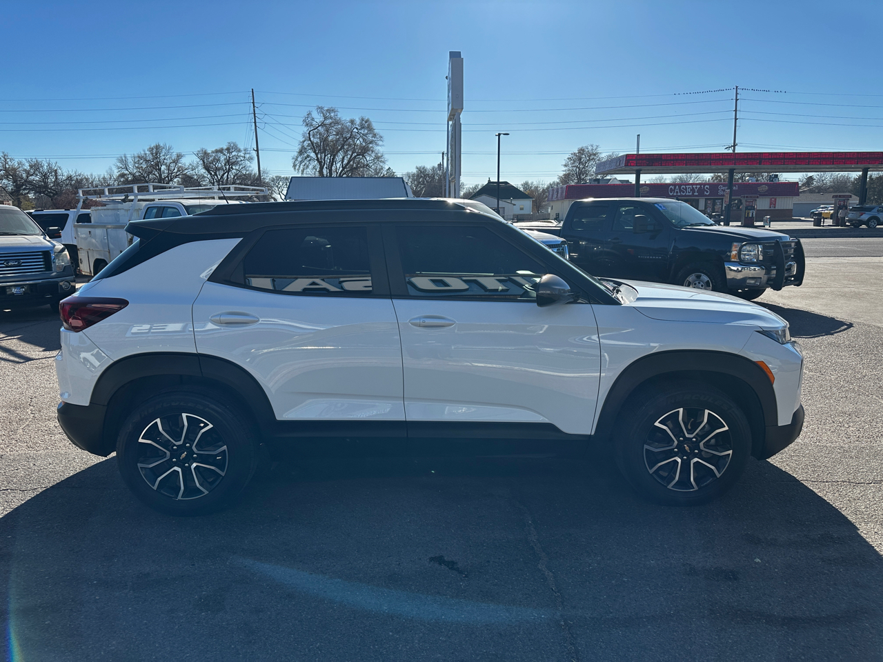 2021 Chevrolet Trailblazer ACTIV photo 2