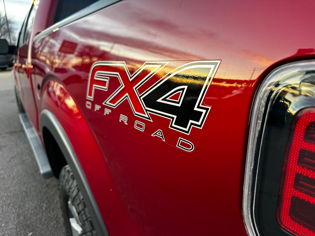 Ford F-150 4WD SuperCrew 145" FX4 2014