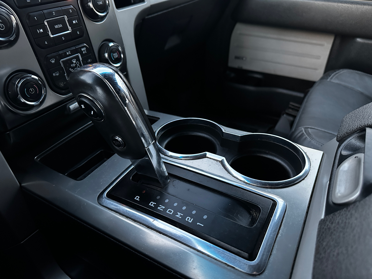 Ford F-150 4WD SuperCrew 145" FX4 2014