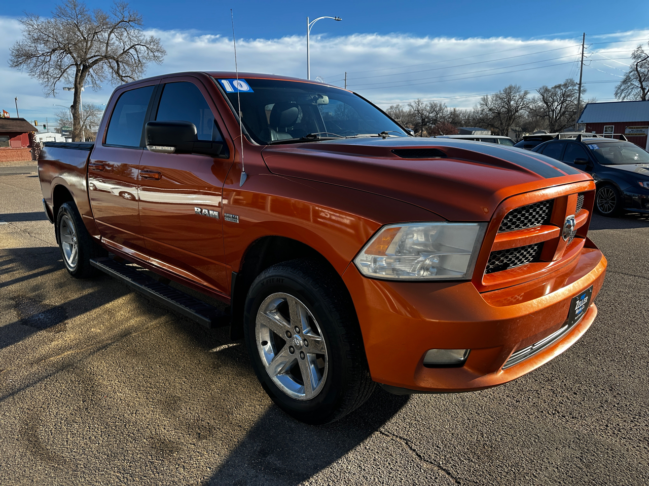 Dodge Ram 1500 4WD Crew Cab 140.5" Sport 2010