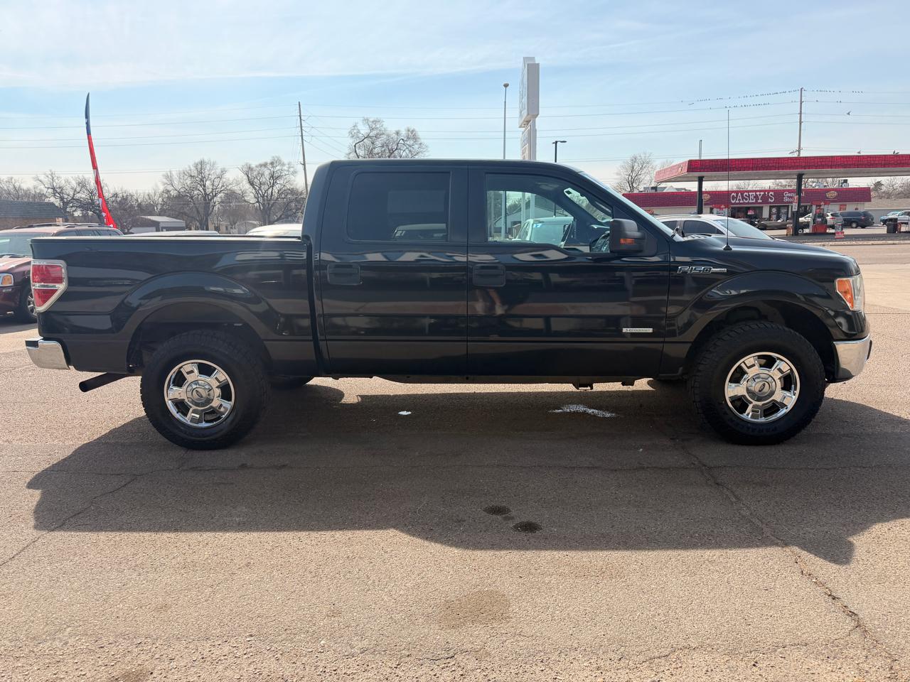 Ford F-150 4WD SuperCrew 139" XLT 2012