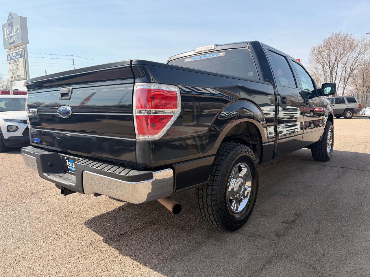 Ford F-150 4WD SuperCrew 139" XLT 2012