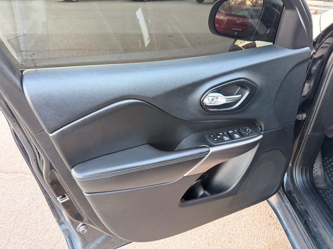 Jeep Cherokee Latitude 4x4 2019