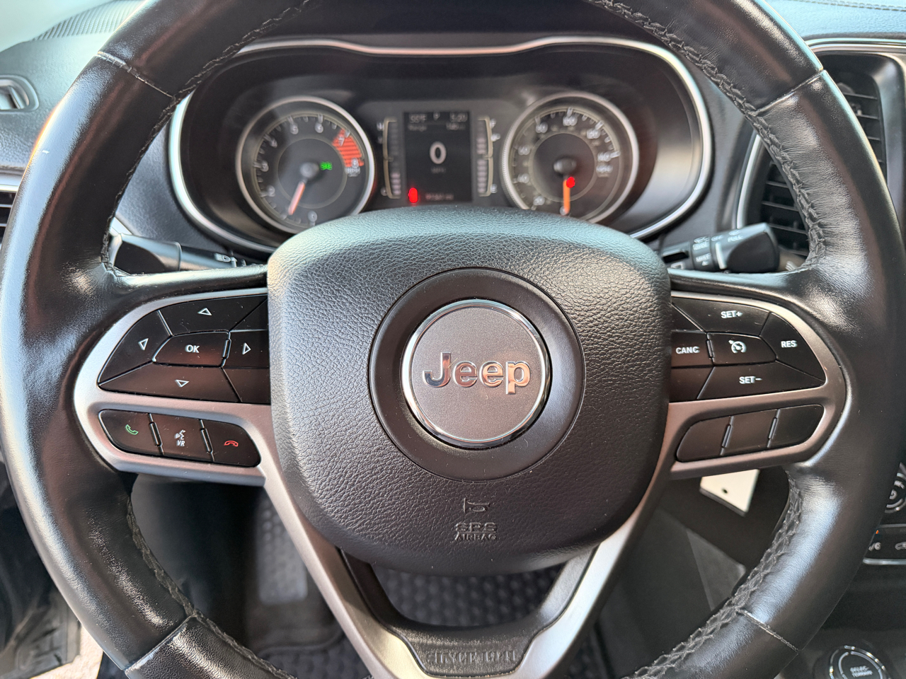 Jeep Cherokee Latitude 4x4 2019