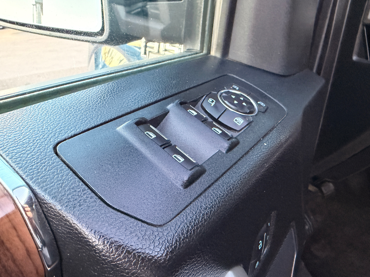 Ford F-150 Lariat 4WD SuperCrew 5.5' Box 2017