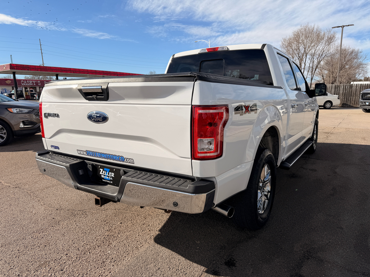 Ford F-150 4WD SuperCab 145" XLT 2015