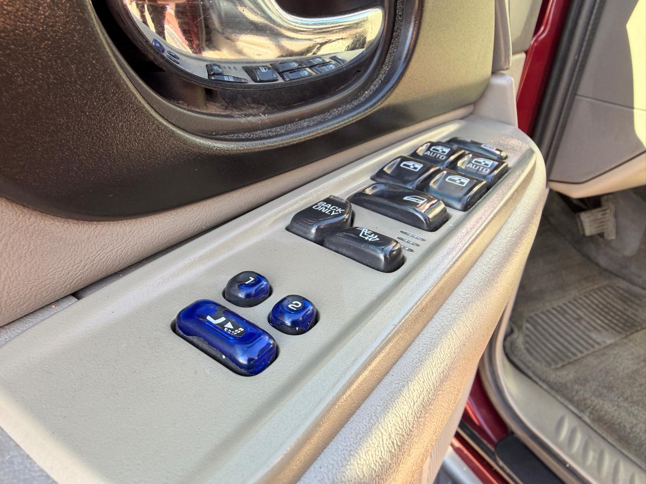 GMC Envoy 4dr 4WD SLT 2002