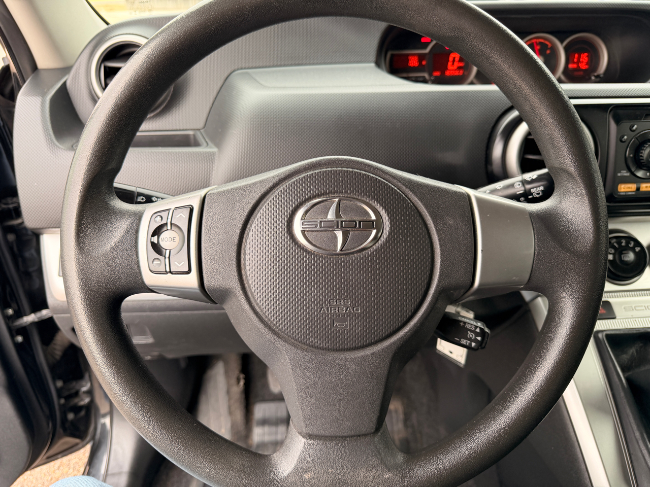 Scion xB 5dr Wgn Man (Natl) 2012