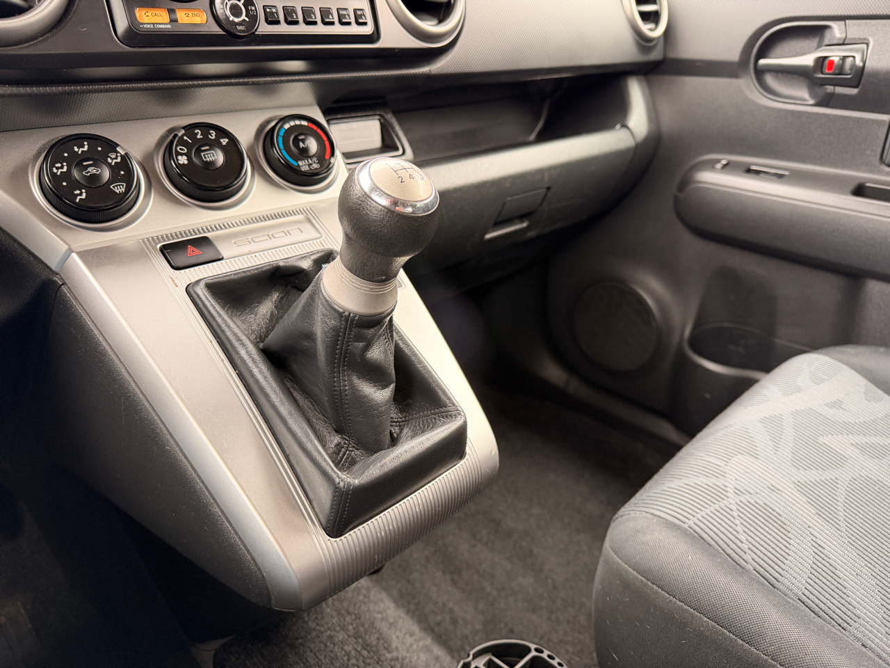 Scion xB 5dr Wgn Man (Natl) 2012