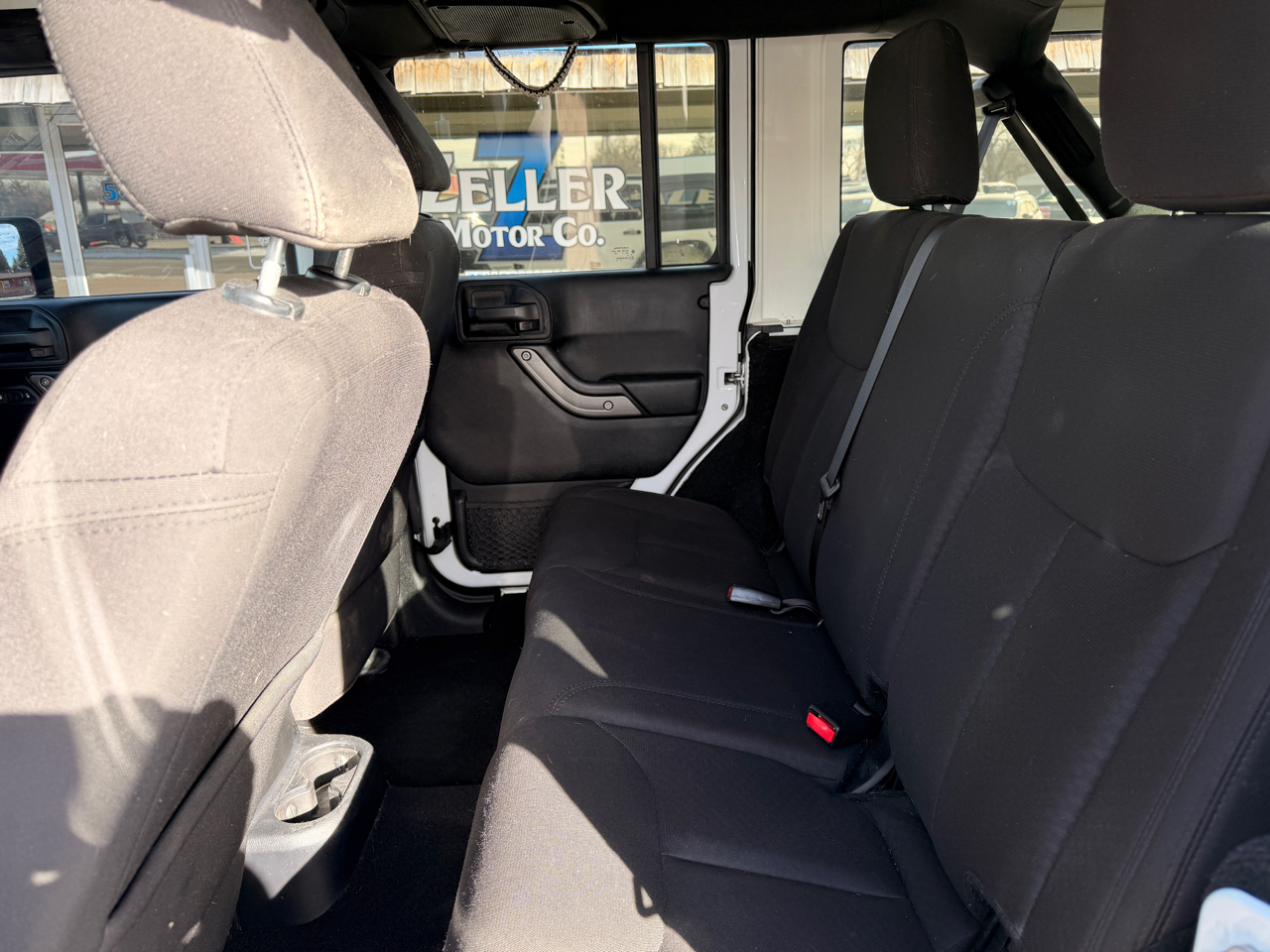 Jeep Wrangler Unlimited 4WD 4dr Willys Wheeler *Ltd Avail* 2015