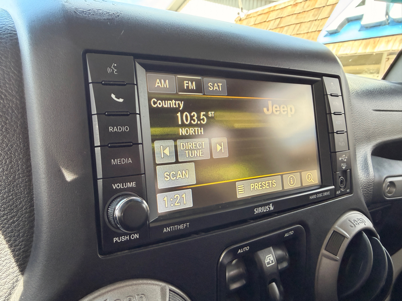 Jeep Wrangler Unlimited 4WD 4dr Willys Wheeler *Ltd Avail* 2015