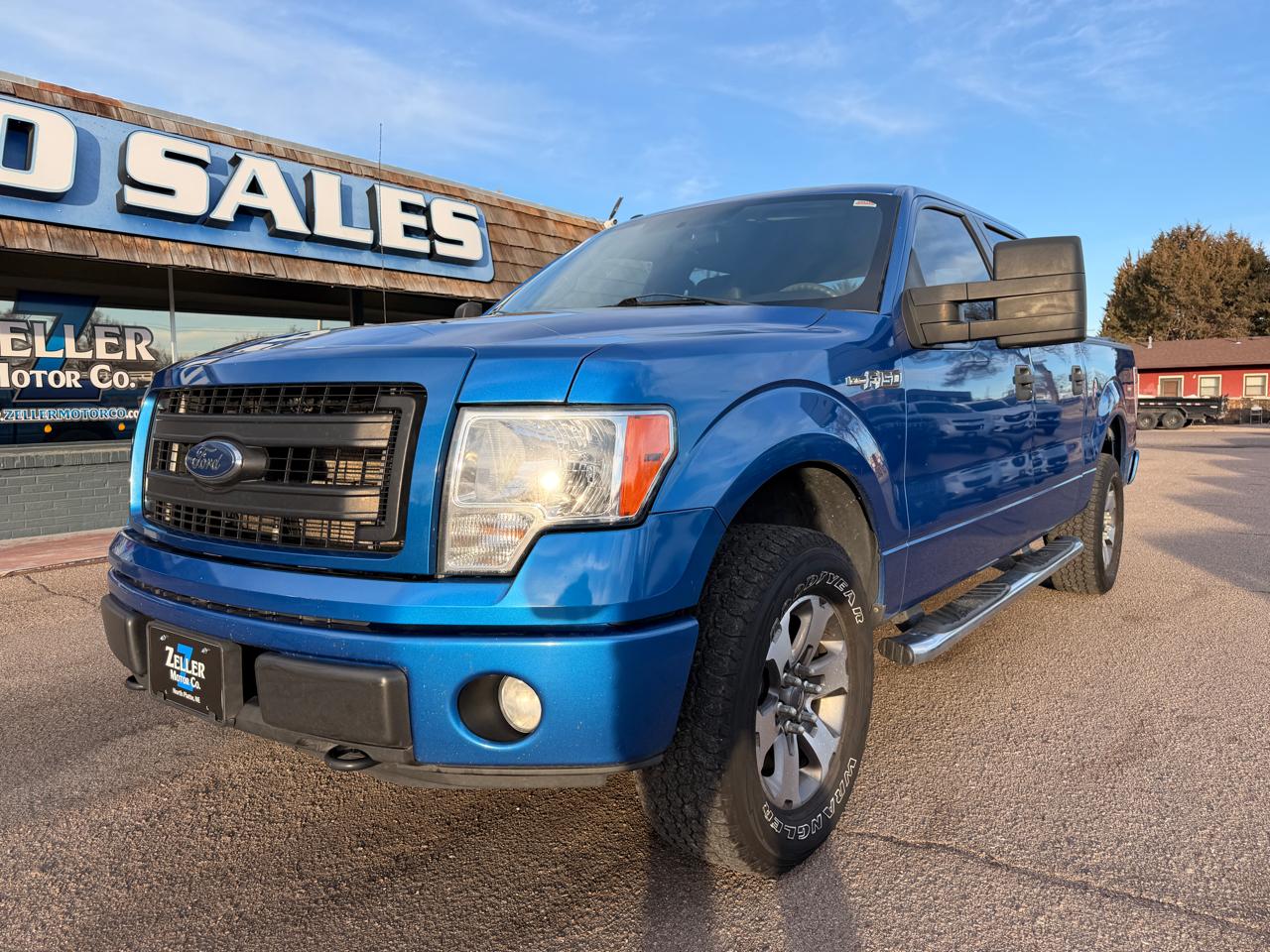 2014 Ford F-150 4WD SuperCrew 145" STX