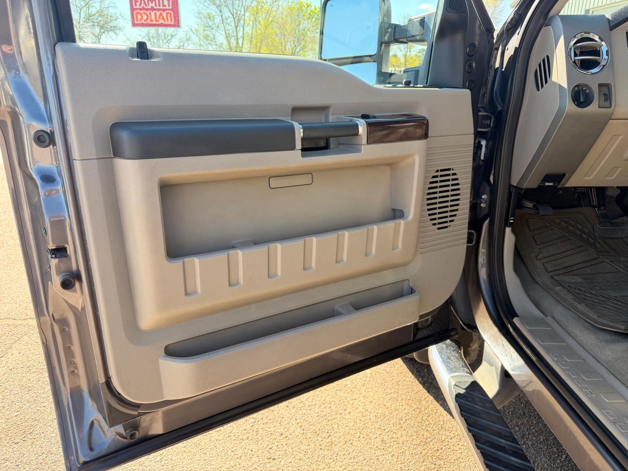 Ford Super Duty F-250 SRW 4WD SuperCab 142" Lariat 2008
