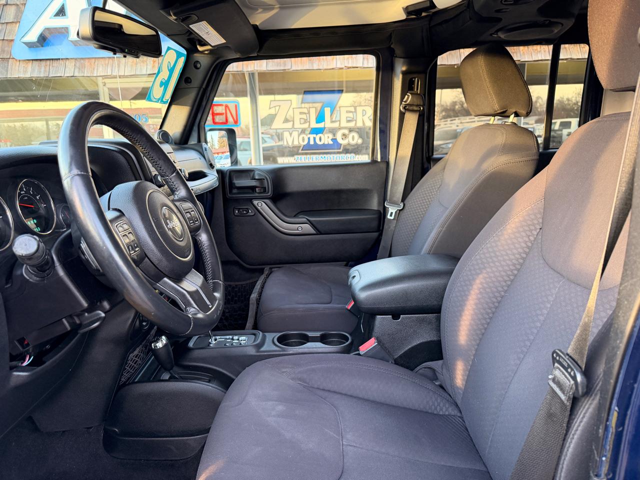 Jeep Wrangler Unlimited 4WD 4dr Sport 2013