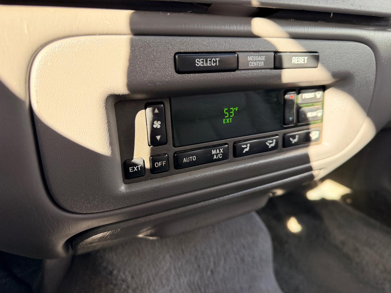 Lincoln Town Car 4dr Sdn Cartier 2001