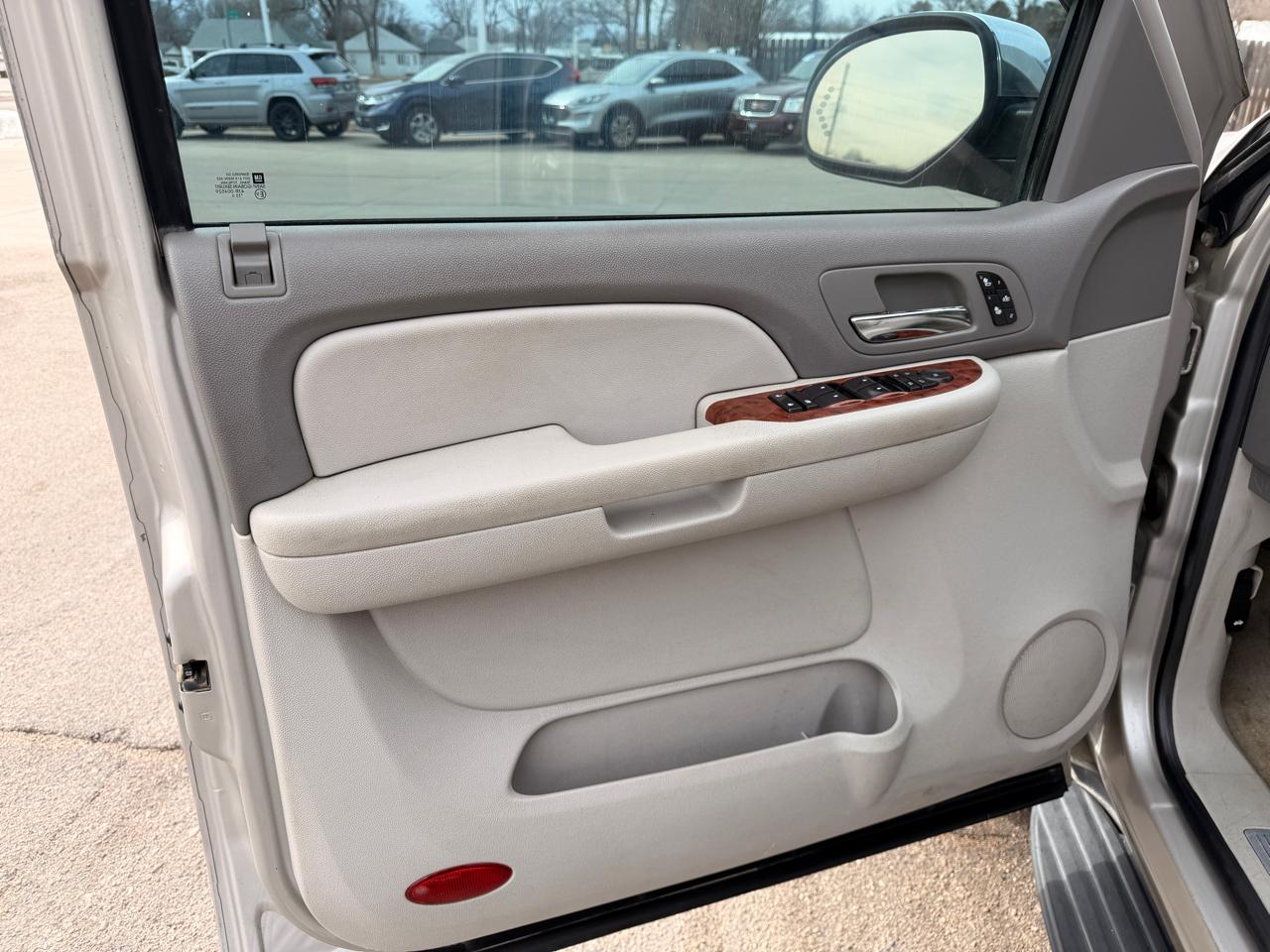 Chevrolet Tahoe 4WD 4dr 1500 LT 2007