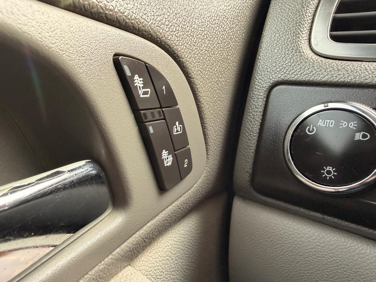 Chevrolet Tahoe 4WD 4dr 1500 LT 2007