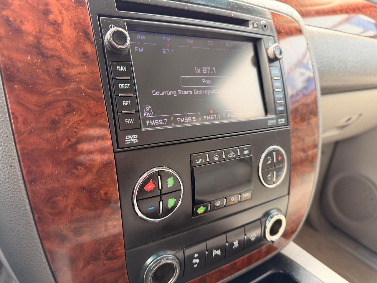 Chevrolet Tahoe 4WD 4dr 1500 LT 2007