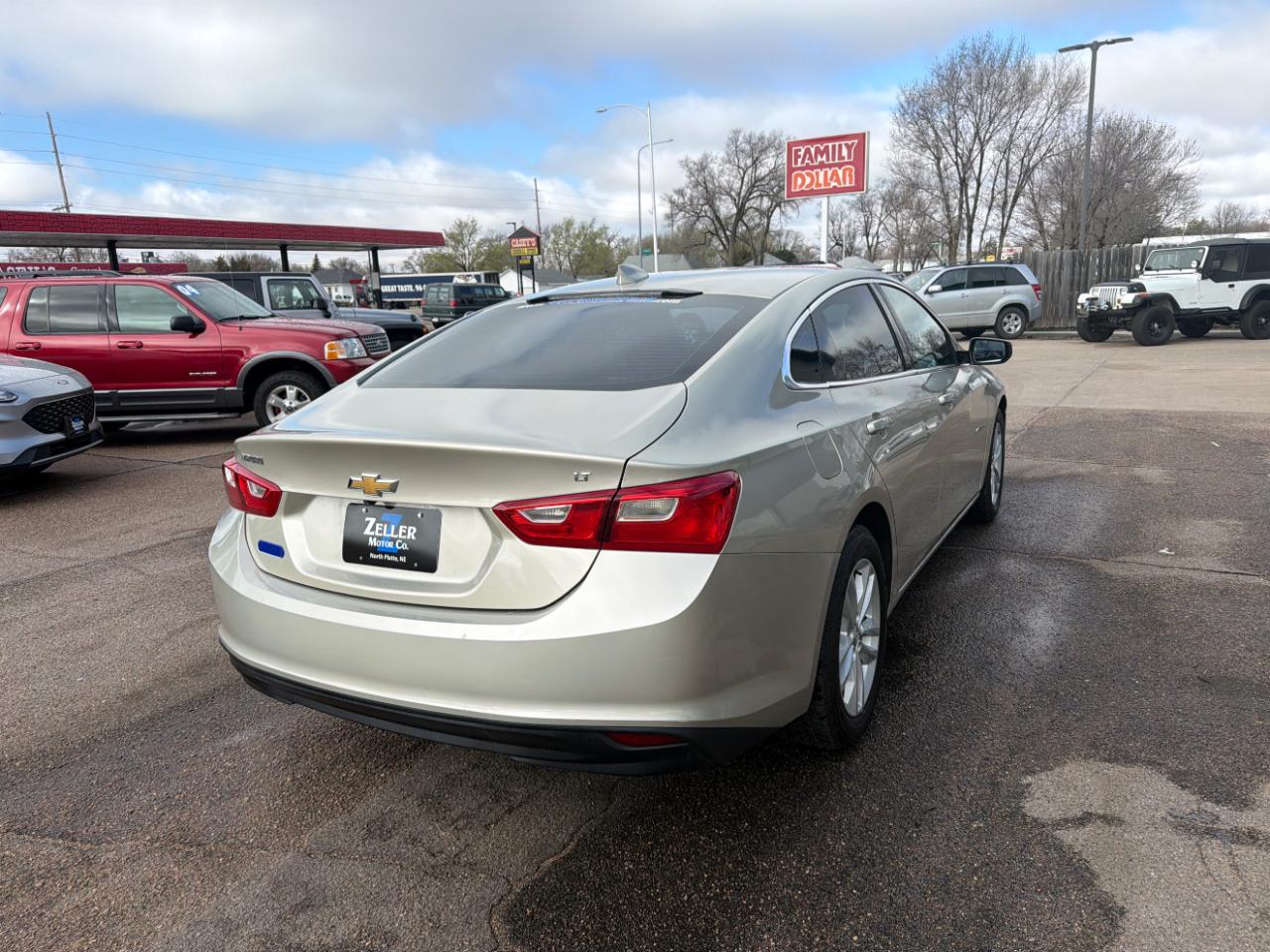 Chevrolet Malibu 4dr Sdn LT w/1LT 2016