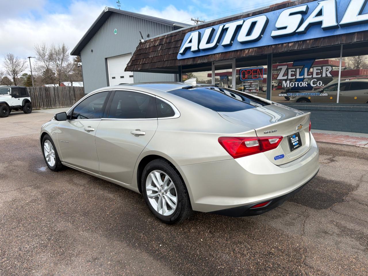 Chevrolet Malibu 4dr Sdn LT w/1LT 2016