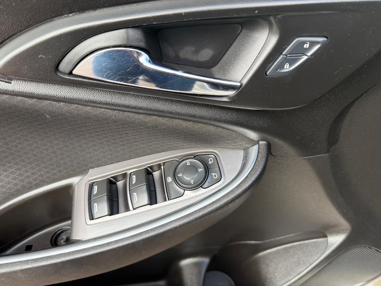 Chevrolet Malibu 4dr Sdn LT w/1LT 2016