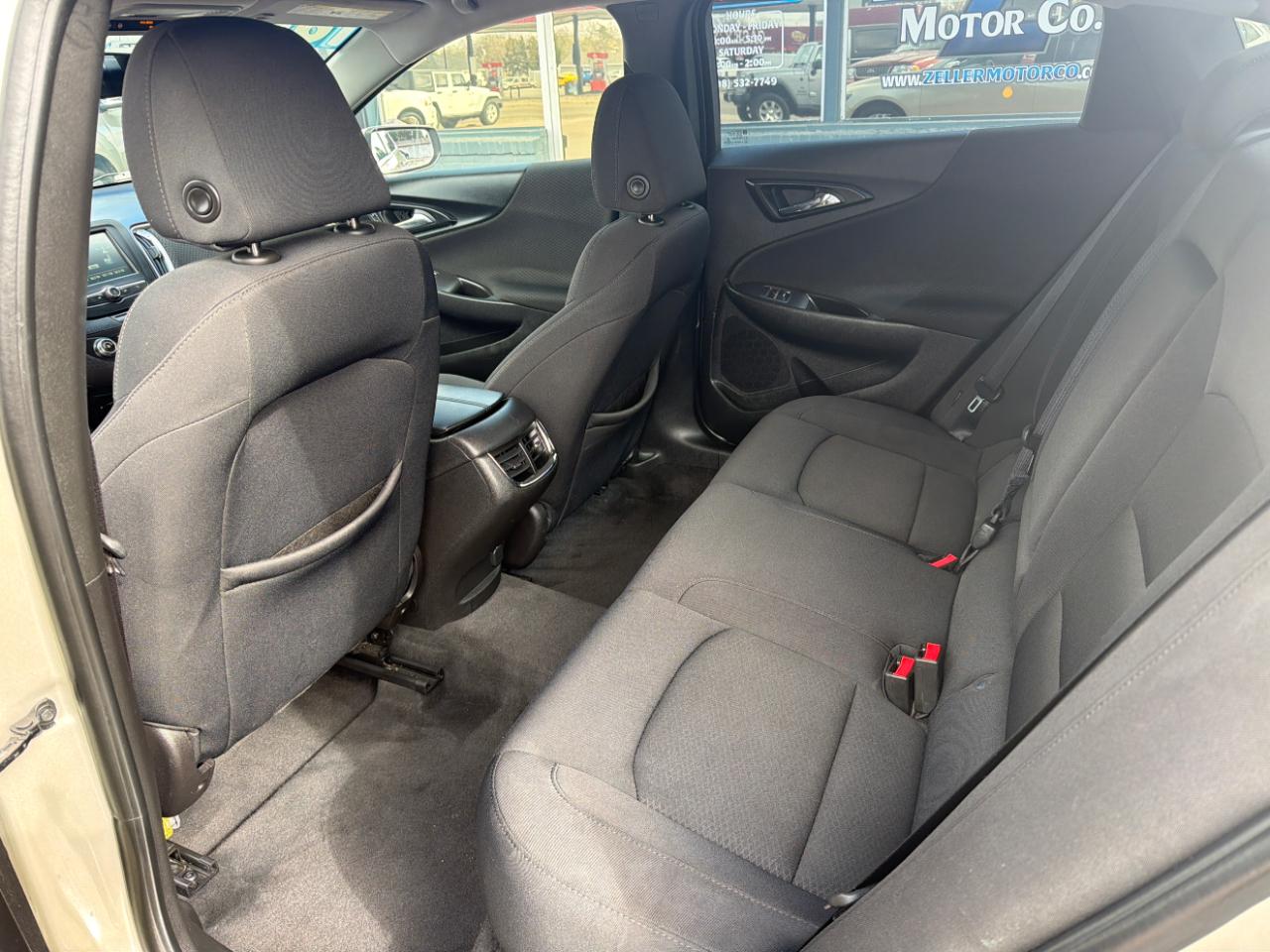 Chevrolet Malibu 4dr Sdn LT w/1LT 2016