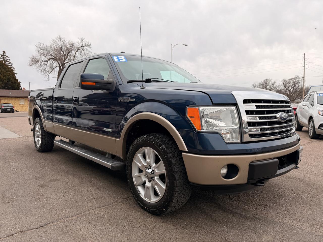 Ford F-150 4WD SuperCrew 145" Lariat 2013