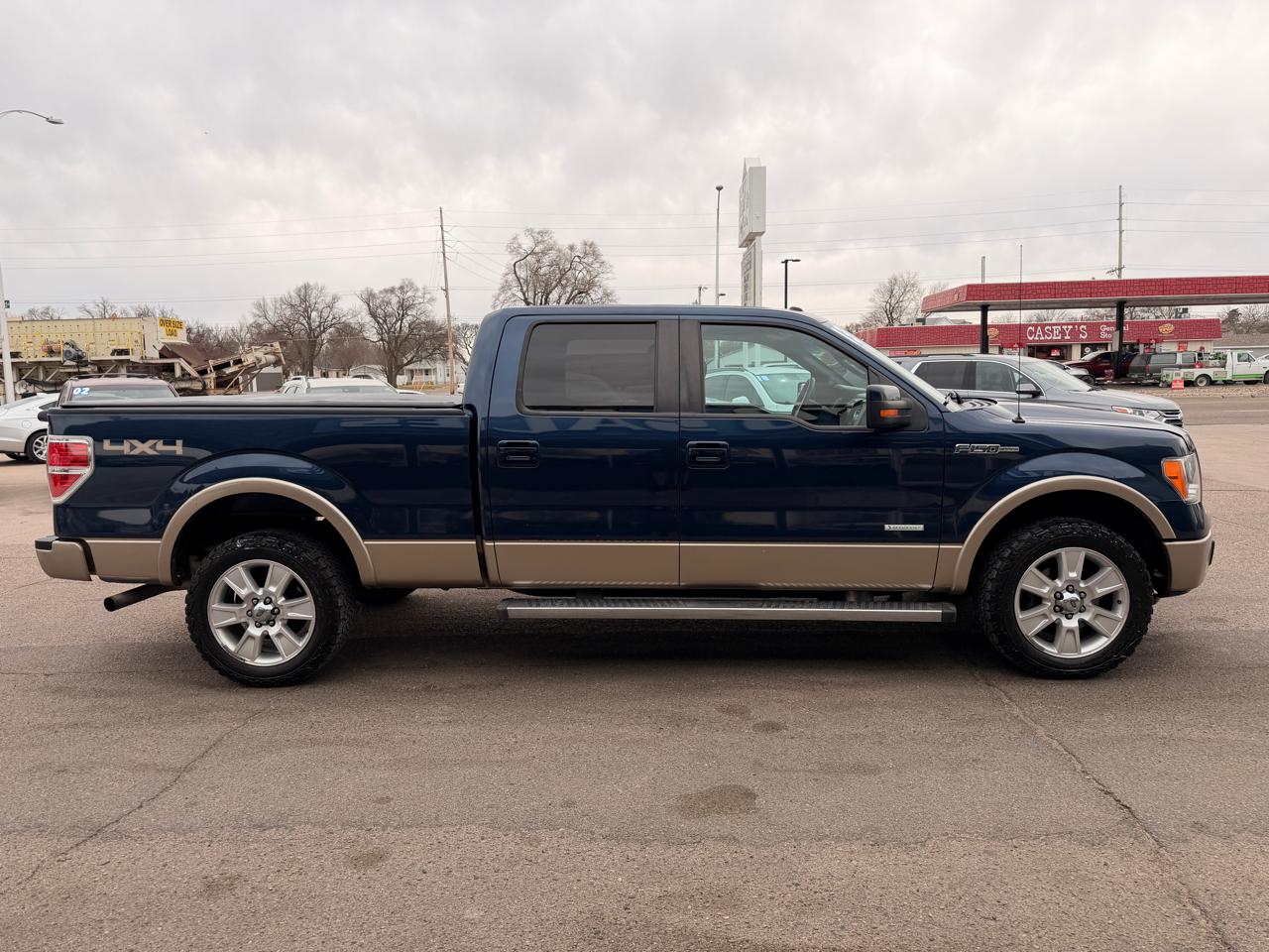Ford F-150 4WD SuperCrew 145" Lariat 2013