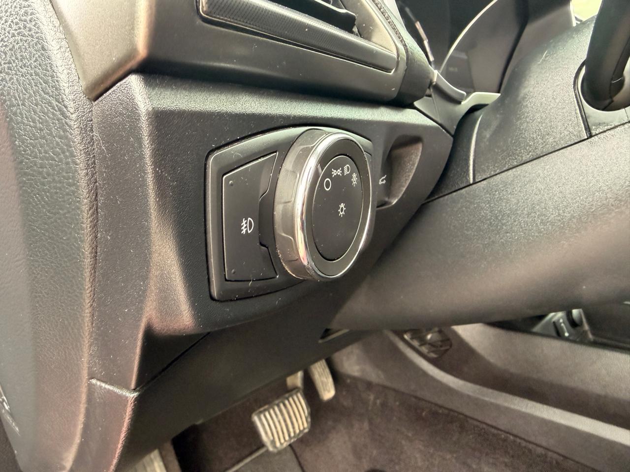 Ford Fusion SE FWD 2017