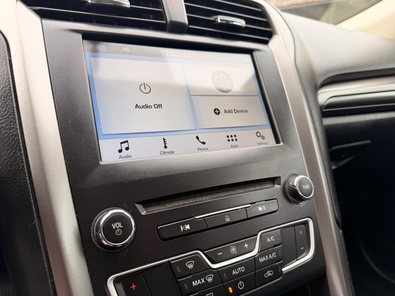 Ford Fusion SE FWD 2017