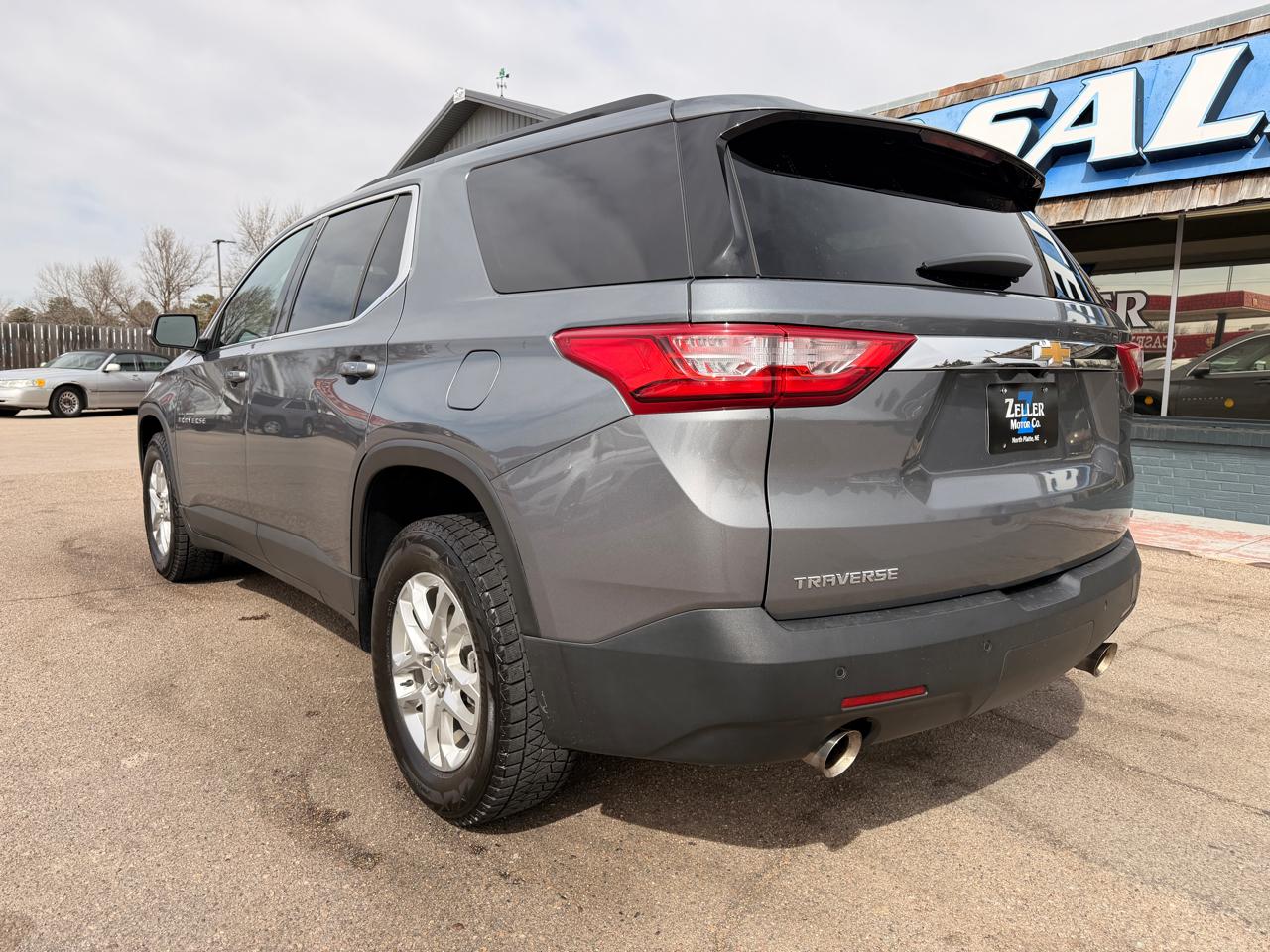 Chevrolet Traverse FWD 4dr LT Cloth w/1LT 2021